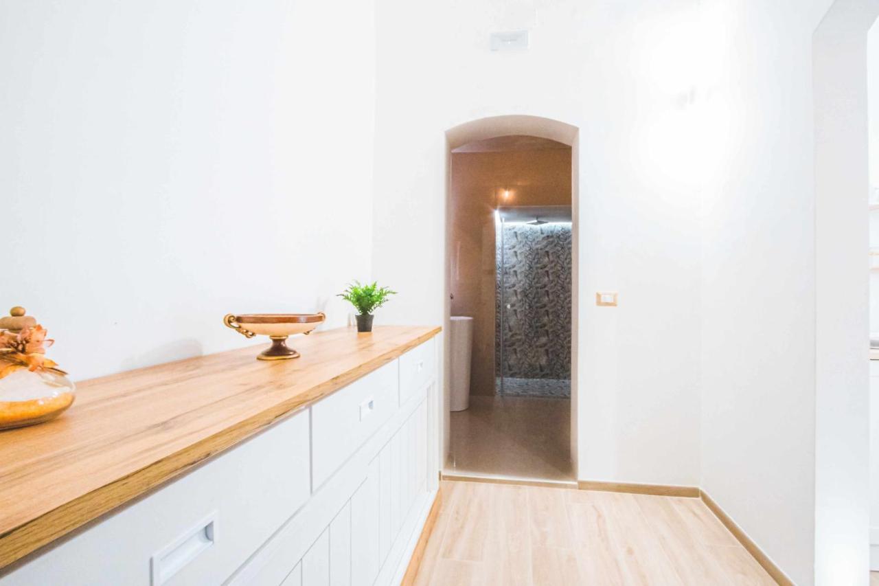 Cas358 Luxury Suite Bari Kültér fotó