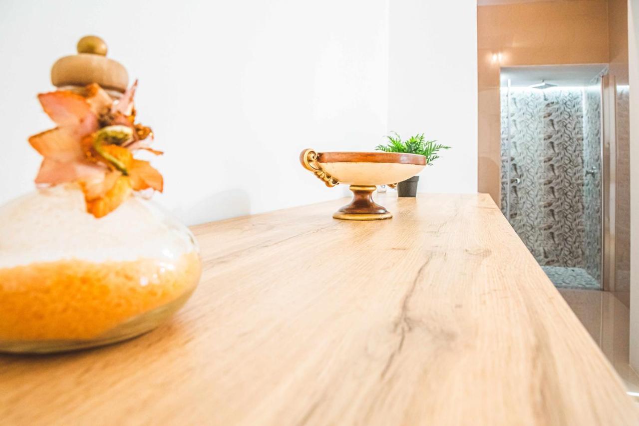 Cas358 Luxury Suite Bari Kültér fotó